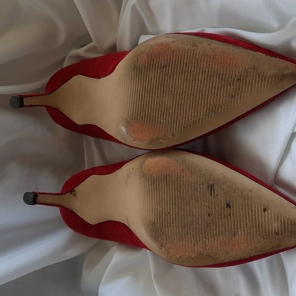Marc Fisher Red High Heels 8  👠 - Picture 9 of 9